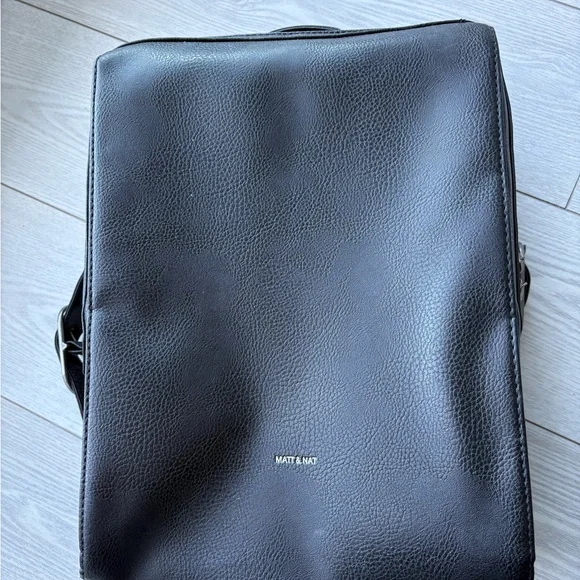 Matt & Nat Black Backpack - Picture 1 of 5